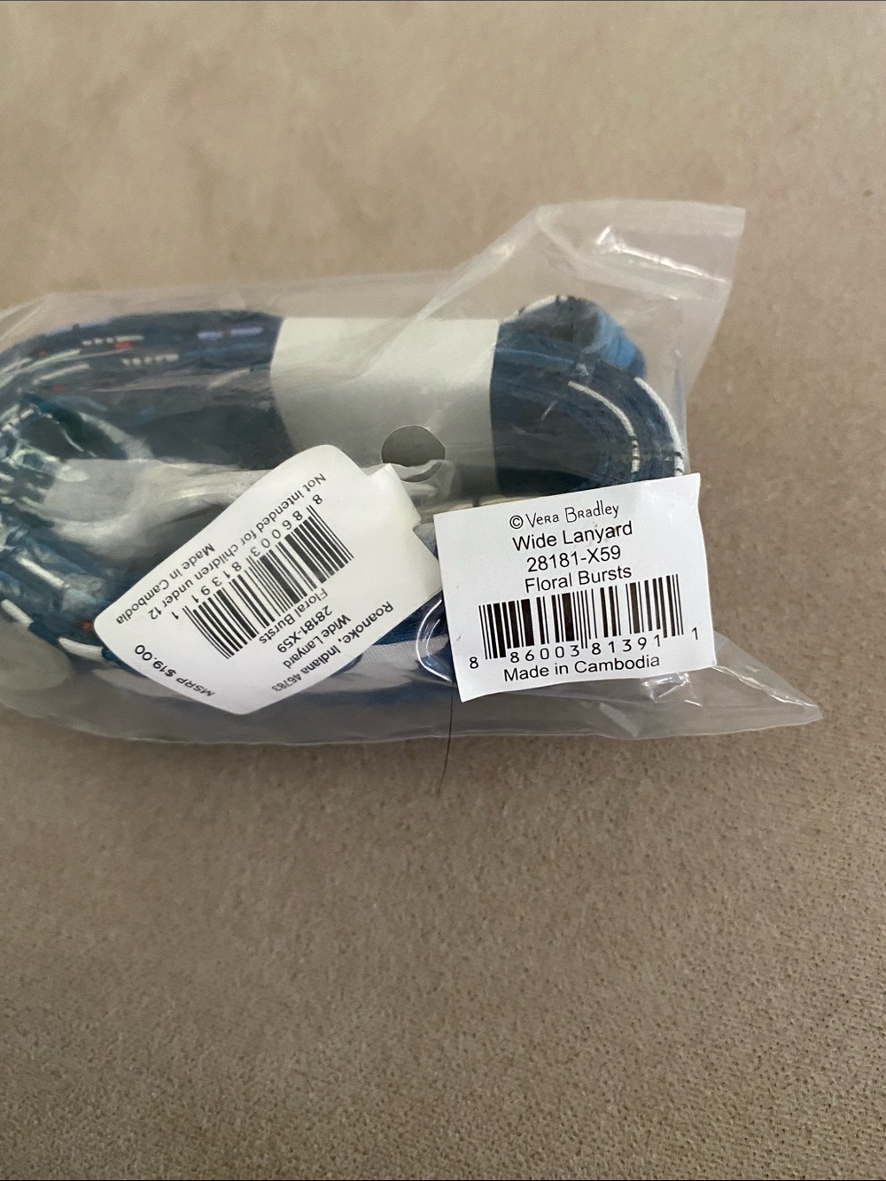 Vera Bradley Blue Floral Bursts Wide Lanyard. NWT